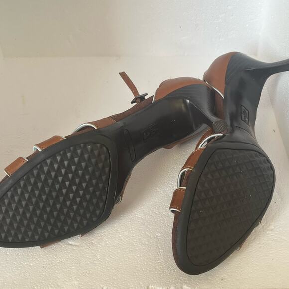 Merona Brown T-Strap Heeled Sandals - Size 9 - Picture 7 of 7